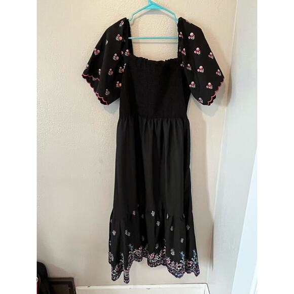 Cella & Flo Women's Black Embroidered Maxi Dress Flowy Size 12 - Picture 4 of 9